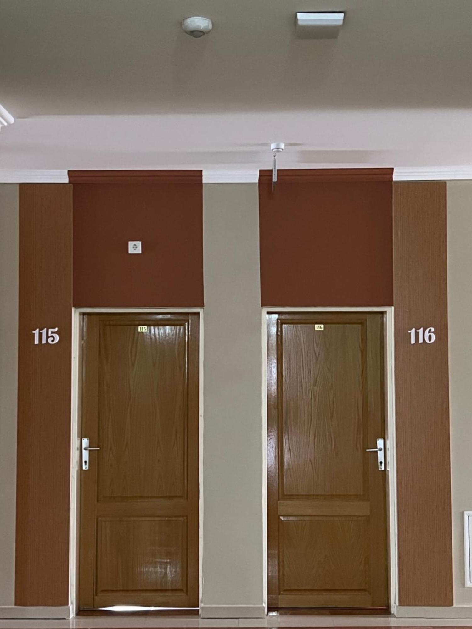 Hotel Yal Restaurant Tetovo Exterior photo